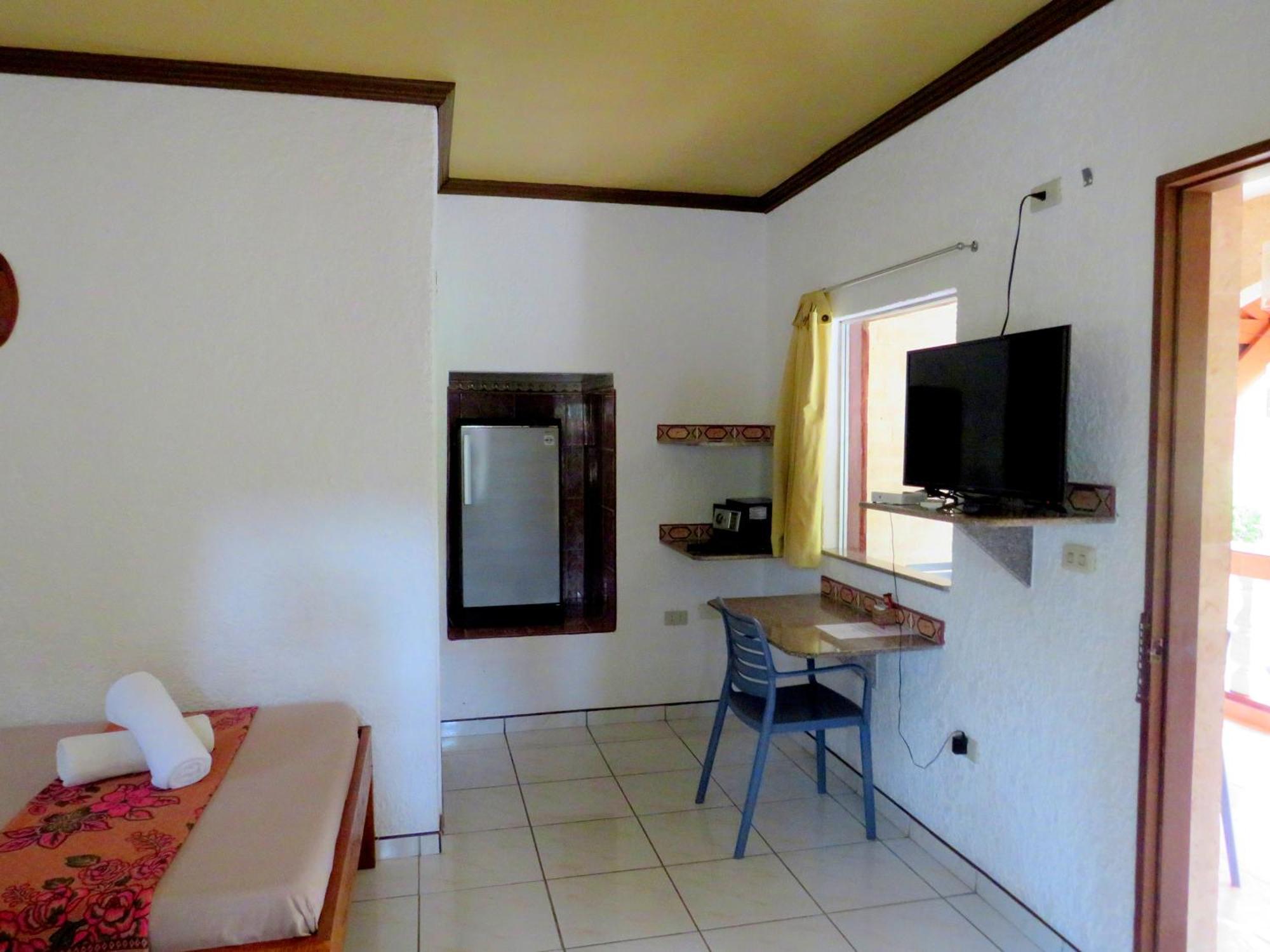 Alonaland Resort Panglao Exterior foto