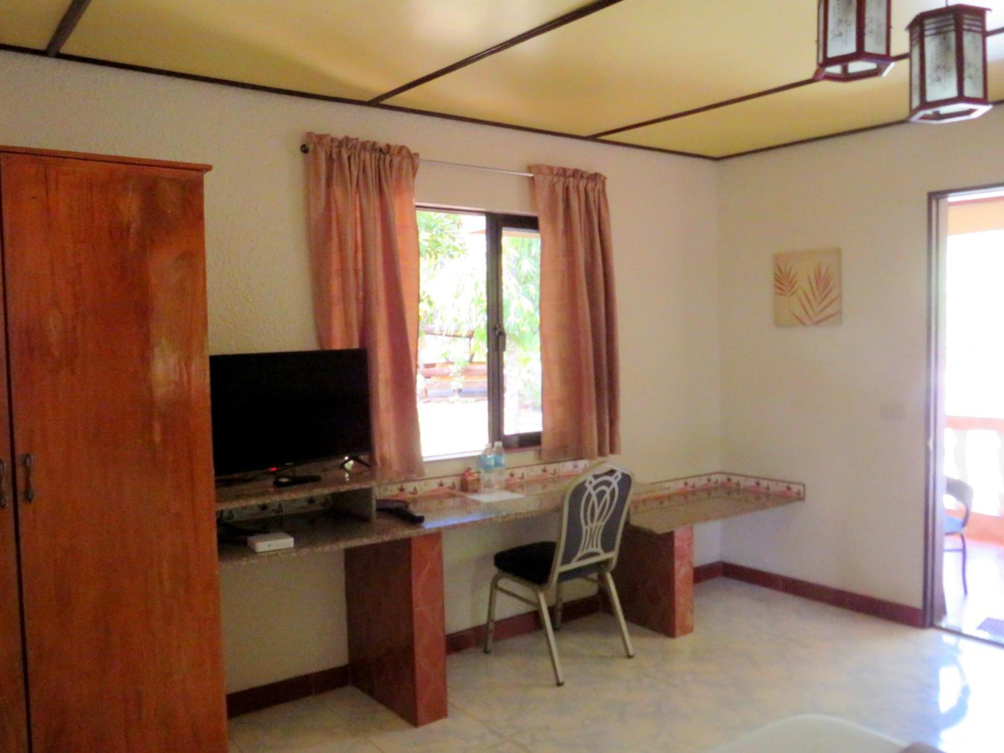 Alonaland Resort Panglao Exterior foto
