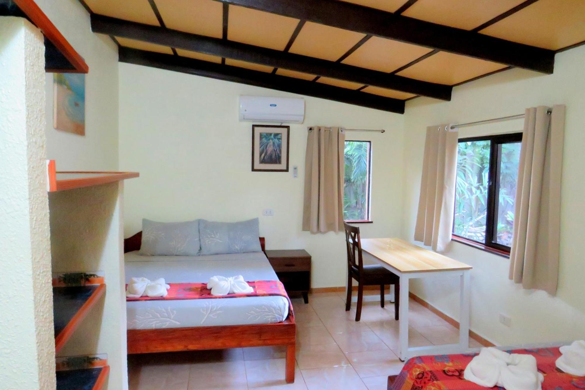 Alonaland Resort Panglao Exterior foto